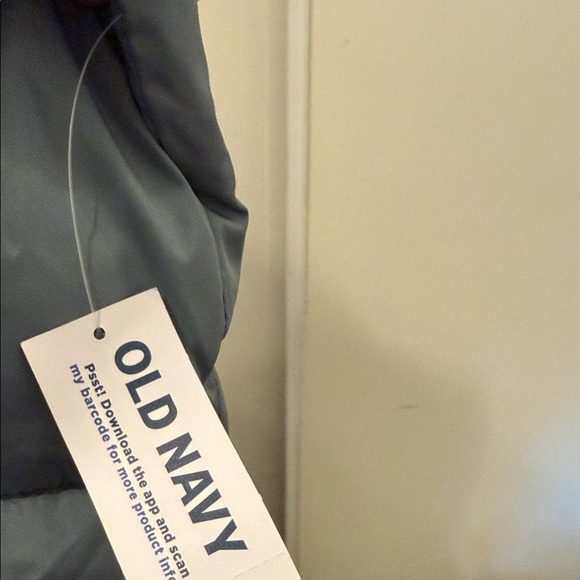 NWT Old Navy Light Green Women’s Puffer Vest Sz XL Cabincore Outdoors - Picture 2 of 9